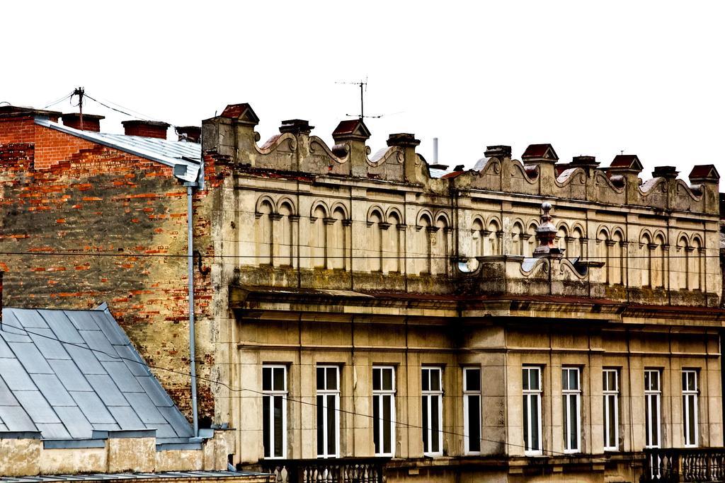 Mini-Hotel Under The Roof Lviv Eksteriør billede